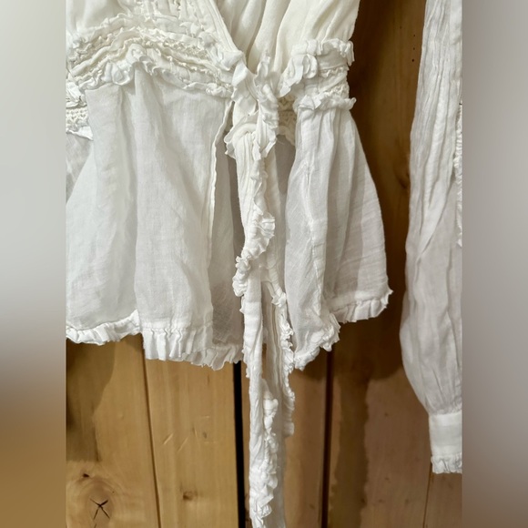 FARM Rio White Cream V Neck Wrap Tie Blouse Boho Statement Sleeves S - Picture 7 of 13